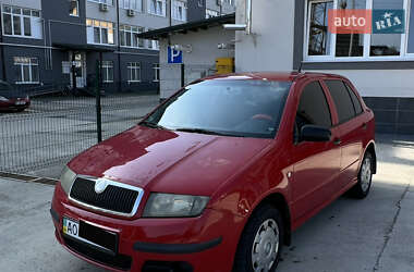 Хэтчбек Skoda Fabia 2005 в 