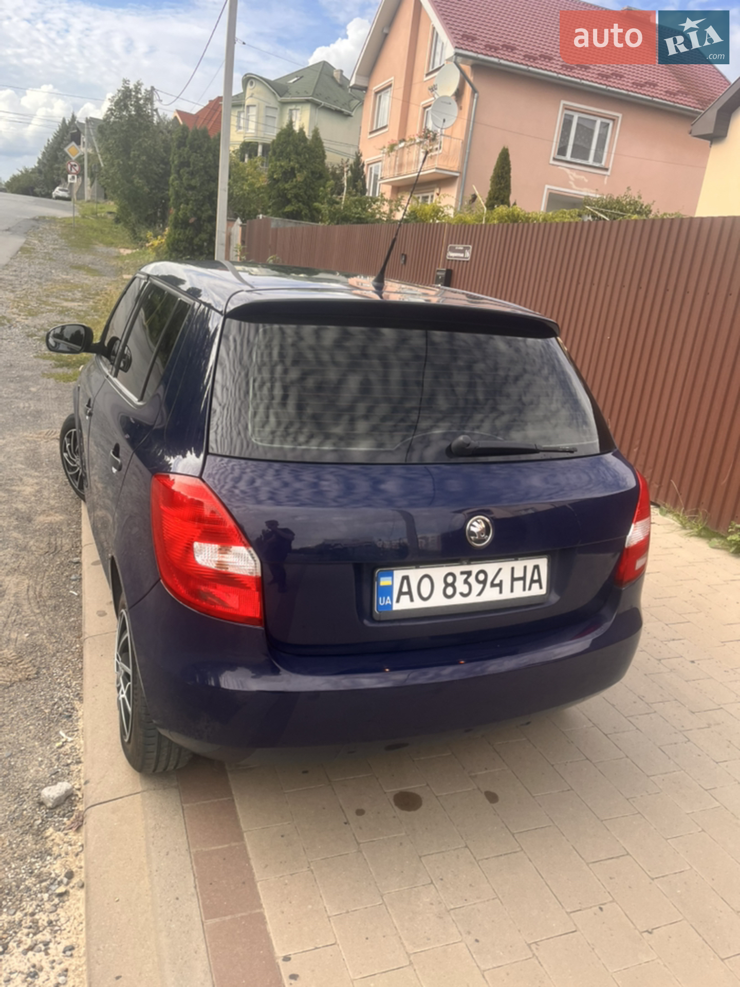 2011 Skoda Fabia - мініатюра 3