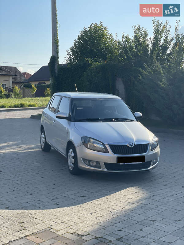 Хетчбек Skoda Fabia 2014 в Рівному
