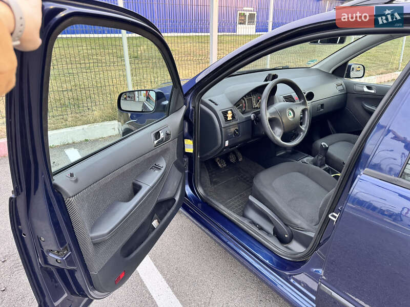 Универсал Skoda Fabia 2005 в Виннице