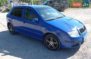 Хэтчбек Skoda Fabia 2006 в Запорожье