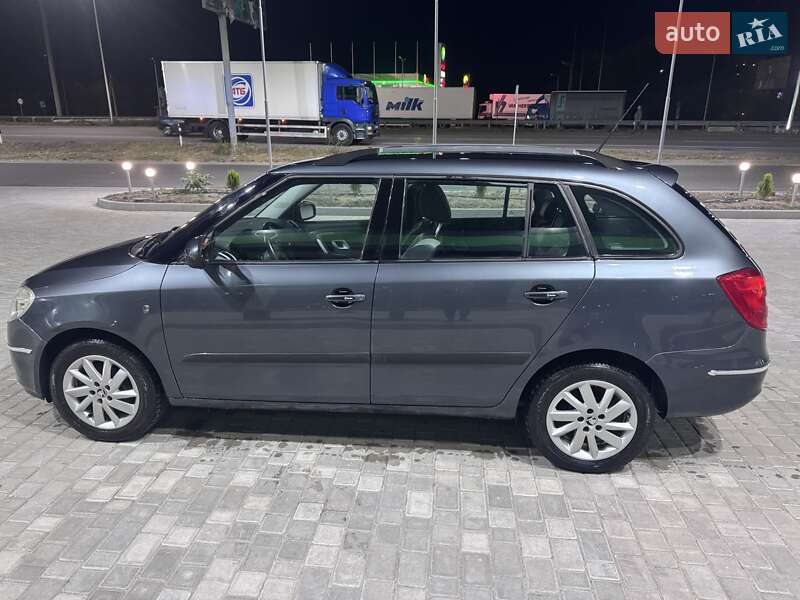 Універсал Skoda Fabia 2008 в Дніпрі