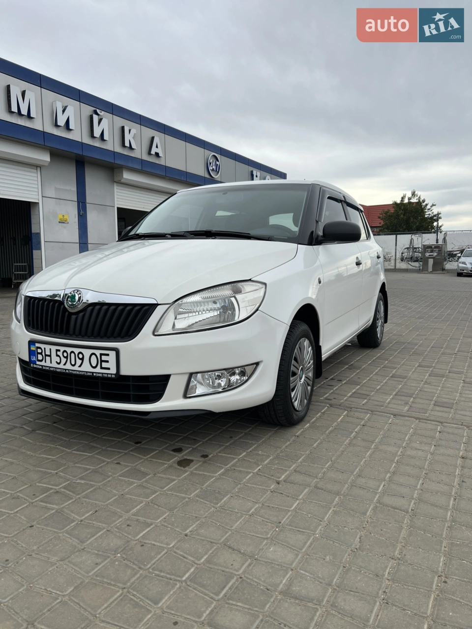 2011 Skoda Fabia - мініатюра 11