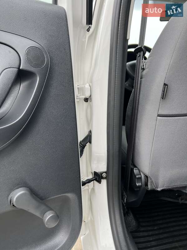 Хетчбек Skoda Fabia 2012 в Роздільній