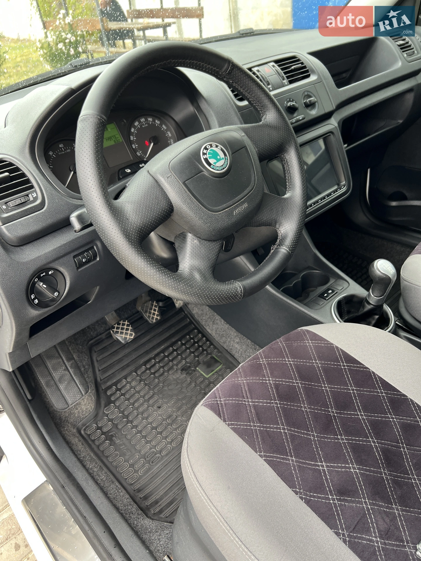 2012 Skoda Fabia - мініатюра 39
