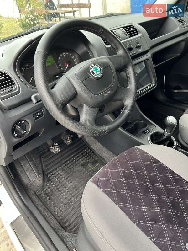 Хетчбек Skoda Fabia 2012 в Роздільній