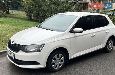 Хэтчбек Skoda Fabia 2018 в Львове