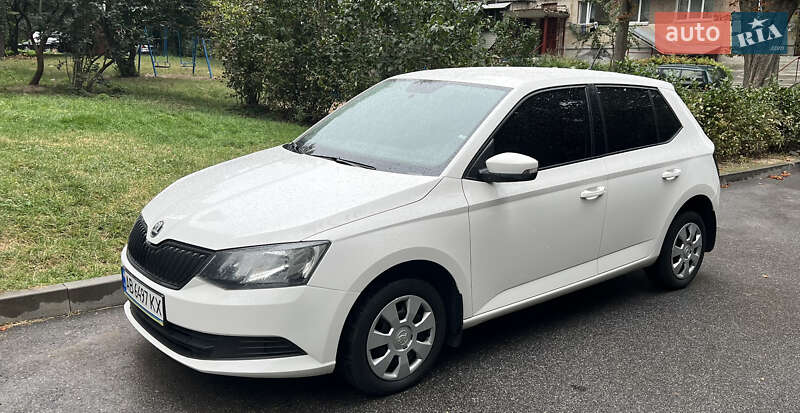 Хэтчбек Skoda Fabia 2018 в Львове