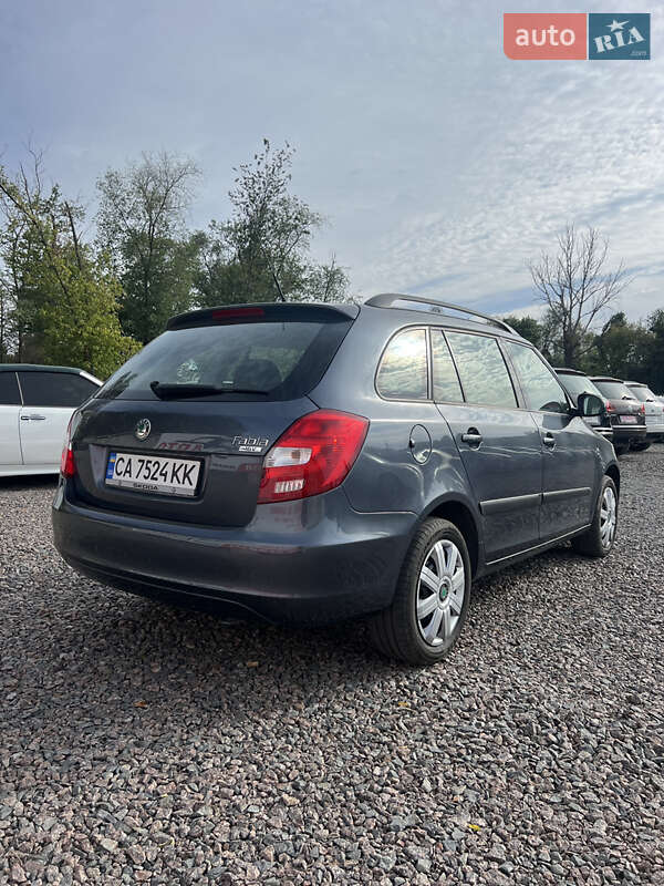 Универсал Skoda Fabia 2009 в Черкассах
