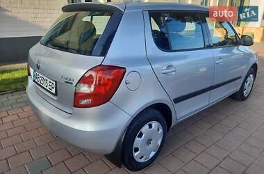 Хэтчбек Skoda Fabia 2008 в 