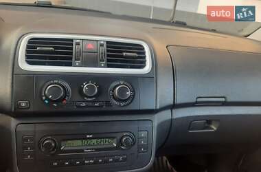 Хэтчбек Skoda Fabia 2008 в 