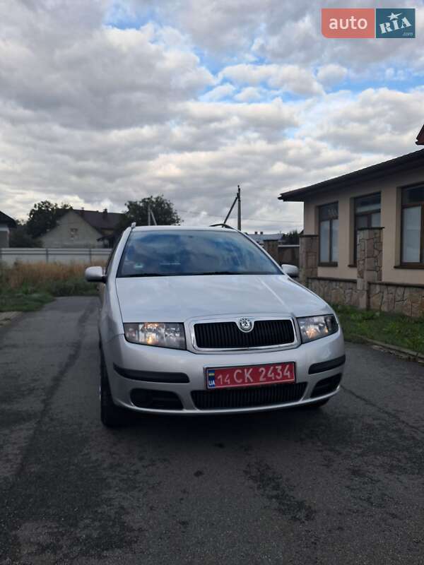 Универсал Skoda Fabia 2005 в Ивано-Франковске