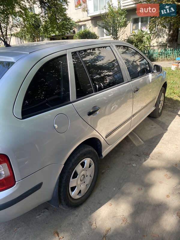 Універсал Skoda Fabia 2006 в Надвірній фото 3 Універсал Skoda Fabia 2006 в Надвірній