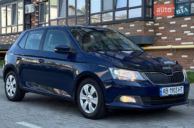 Хетчбек Skoda Fabia 2015 в Житомирі
