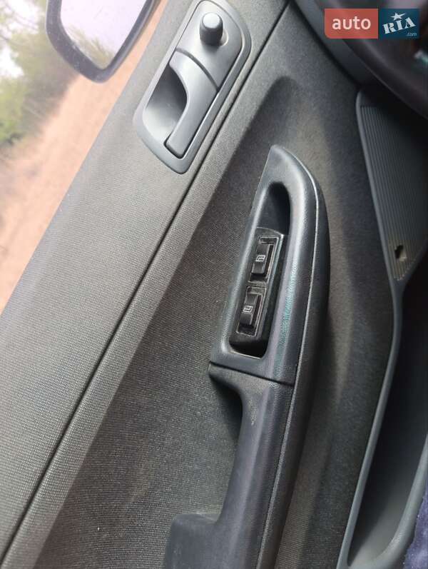 Універсал Skoda Fabia 2003 в Чечельнику