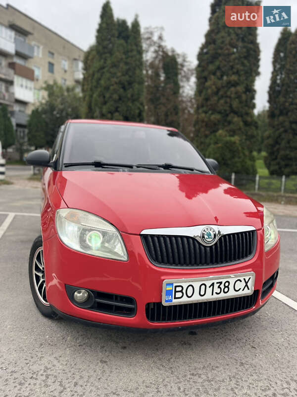 Хетчбек Skoda Fabia 2007 в Гусятині