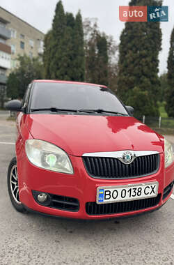 Хэтчбек Skoda Fabia 2007 в 