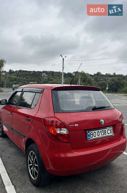 Хэтчбек Skoda Fabia 2007 в 