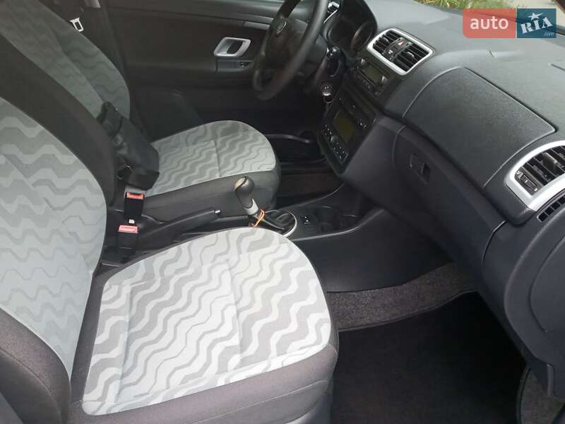 Универсал Skoda Fabia 2009 в Ивано-Франковске