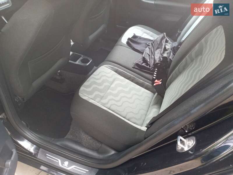 Универсал Skoda Fabia 2009 в Ивано-Франковске