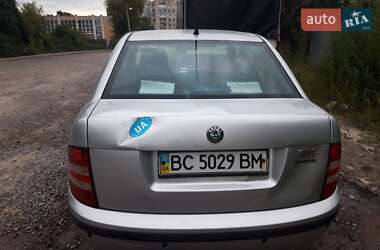 Седан Skoda Fabia 2004 в 