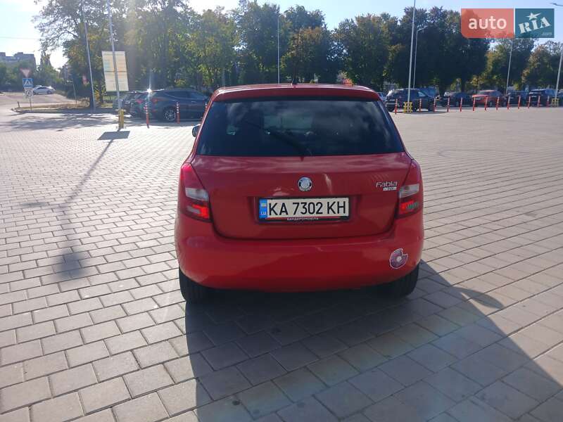 Хетчбек Skoda Fabia 2011 в Черкасах фото 4 Хетчбек Skoda Fabia 2011 в Черкасах