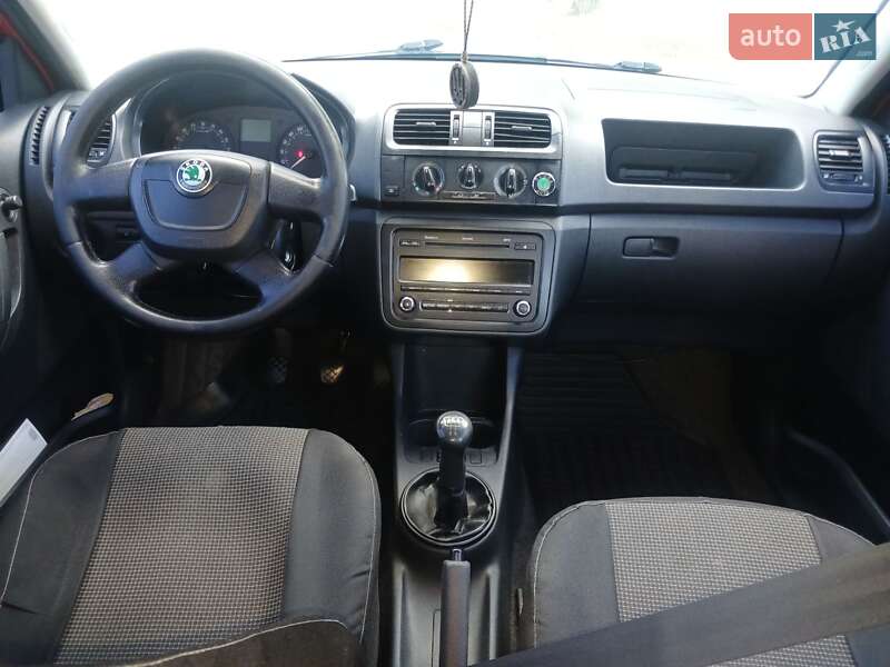 Хетчбек Skoda Fabia 2011 в Черкасах фото 11 Хетчбек Skoda Fabia 2011 в Черкасах