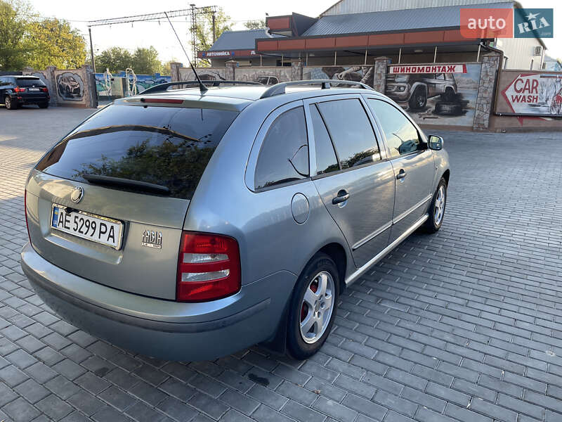 Універсал Skoda Fabia 2002 в Покрові