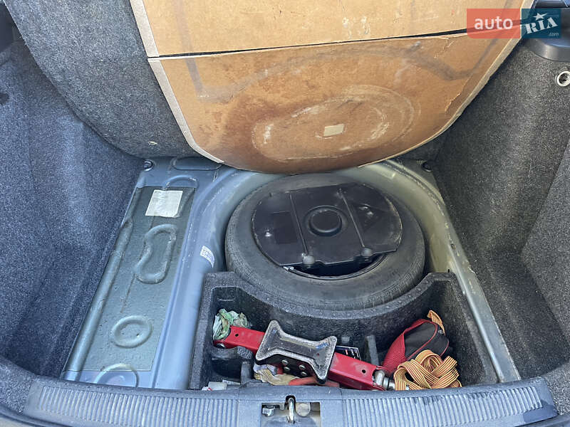 Універсал Skoda Fabia 2002 в Покрові