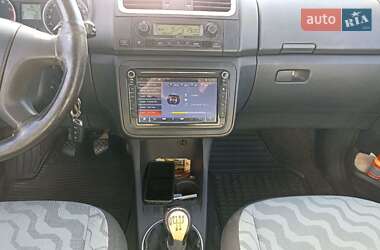 Хэтчбек Skoda Fabia 2008 в 
