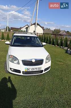 Хэтчбек Skoda Fabia 2008 в 