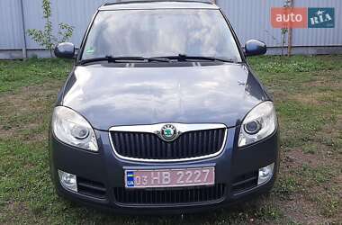 Хэтчбек Skoda Fabia 2009 в Черкассах