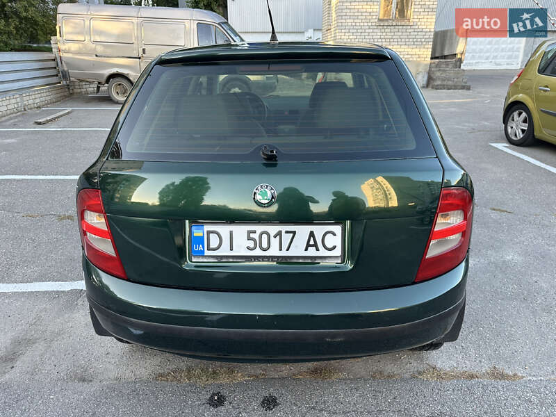Хэтчбек Skoda Fabia 2001 в Харькове