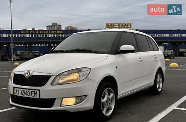 Універсал Skoda Fabia 2010 в Києві
