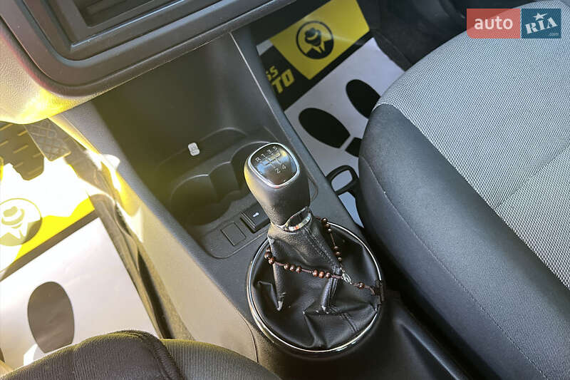 Хэтчбек Skoda Fabia 2012 в Коломые