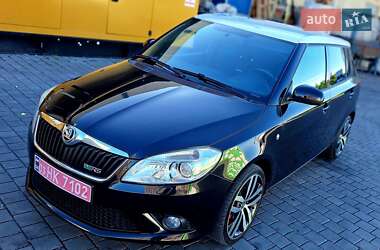Хэтчбек Skoda Fabia 2010 в Львове