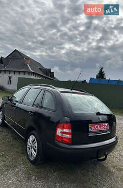 Универсал Skoda Fabia 2006 в 