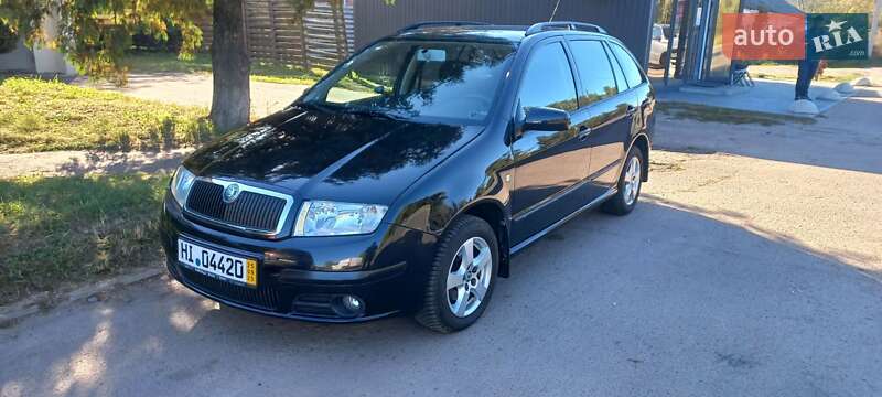 Универсал Skoda Fabia 2004 в 
