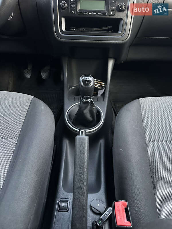Универсал Skoda Fabia 2014 в Дунаевцах