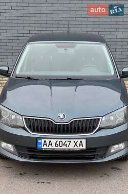 Хэтчбек Skoda Fabia 2018 в 