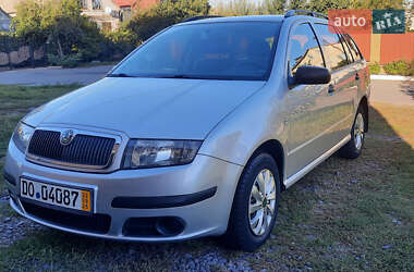 Универсал Skoda Fabia 2006 в Немирове
