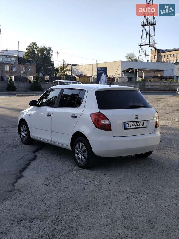 Хетчбек Skoda Fabia 2008 в Полтаві фото 6 Хетчбек Skoda Fabia 2008 в Полтаві