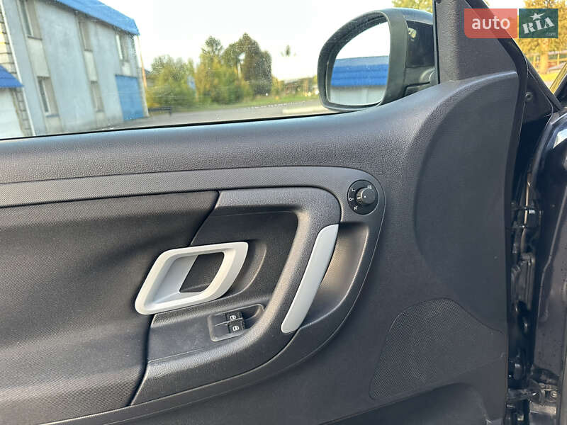 Универсал Skoda Fabia 2009 в Радивилове