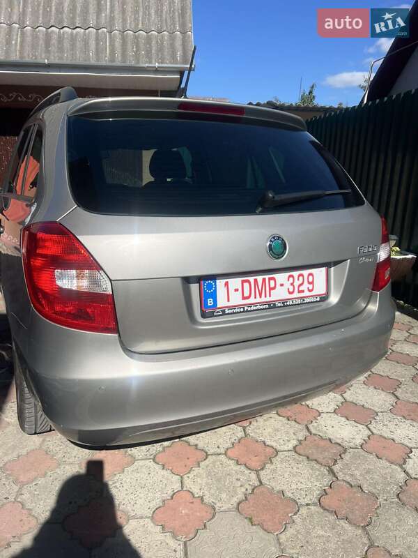 Универсал Skoda Fabia 2012 в Звягеле