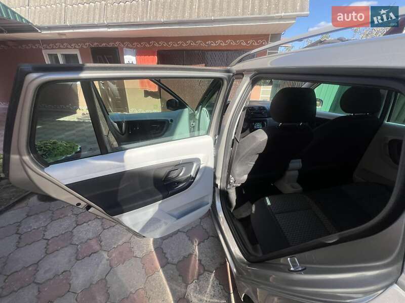 Универсал Skoda Fabia 2012 в Звягеле