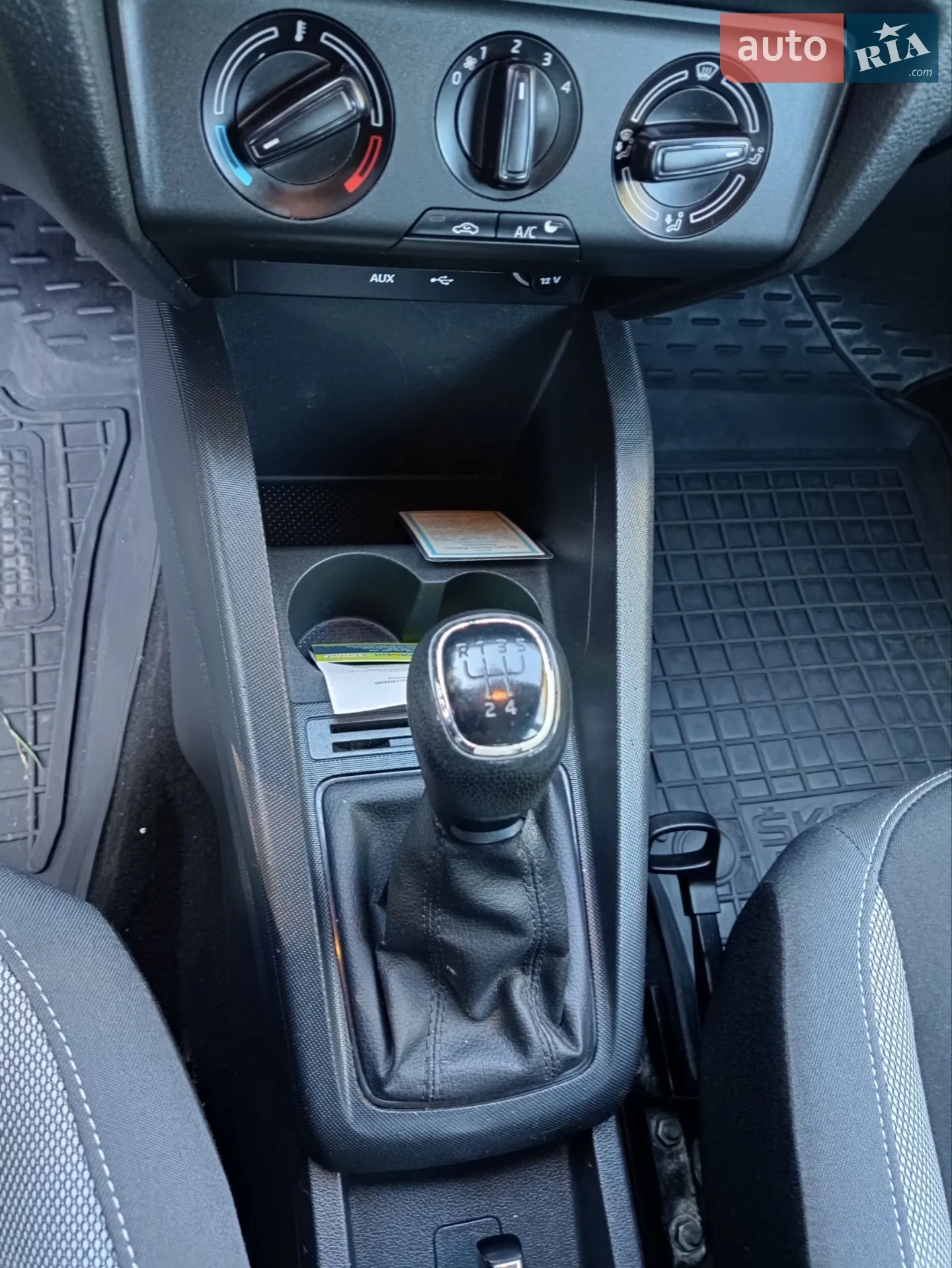 2015 Skoda Fabia - мініатюра 4