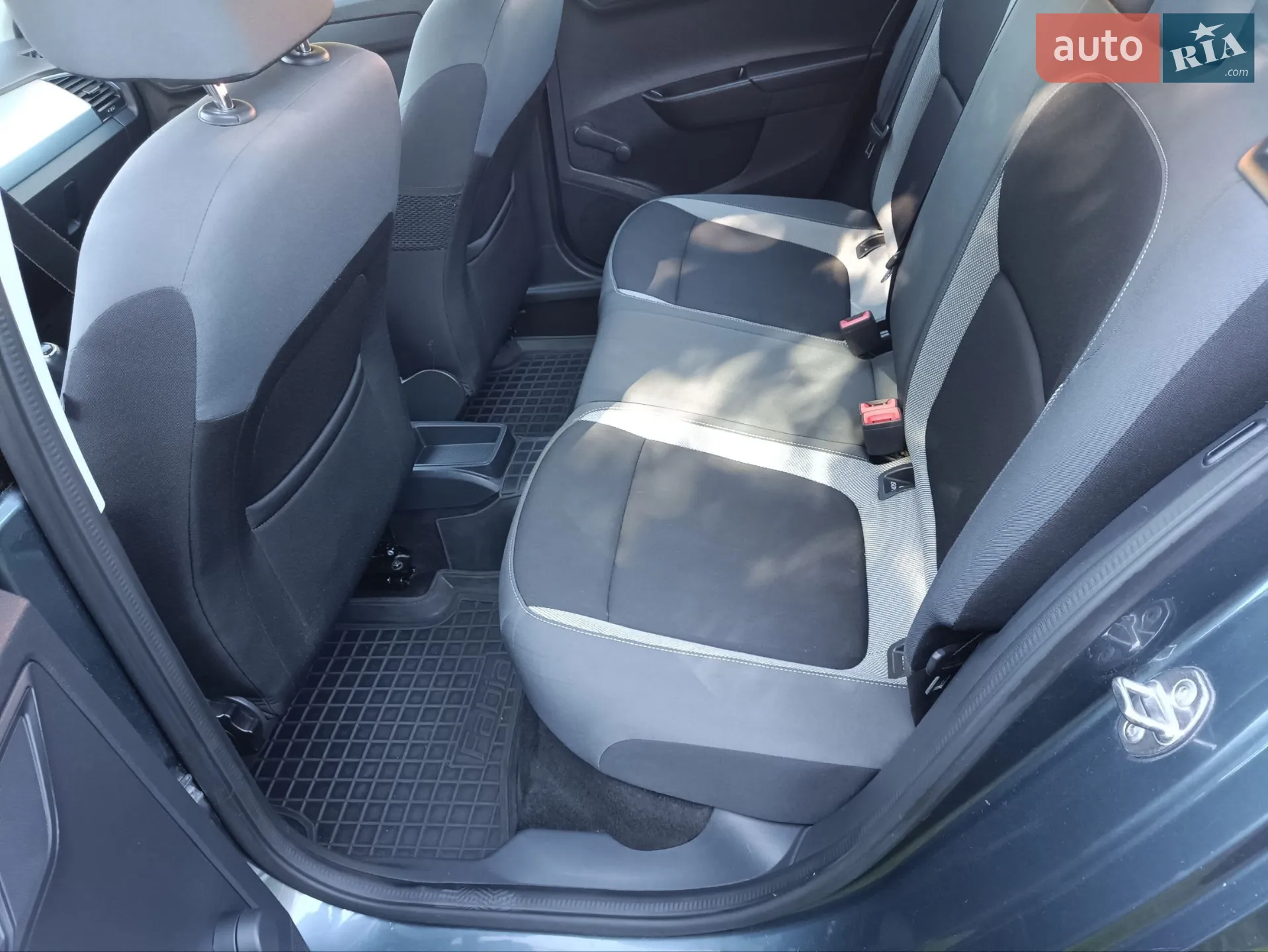2015 Skoda Fabia - мініатюра 25