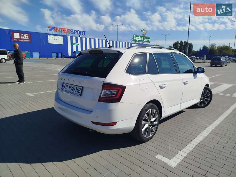 Универсал Skoda Fabia 2022 в Виннице