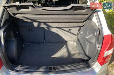 Хэтчбек Skoda Fabia 2010 в 