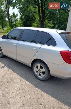 Универсал Skoda Fabia 2014 в 